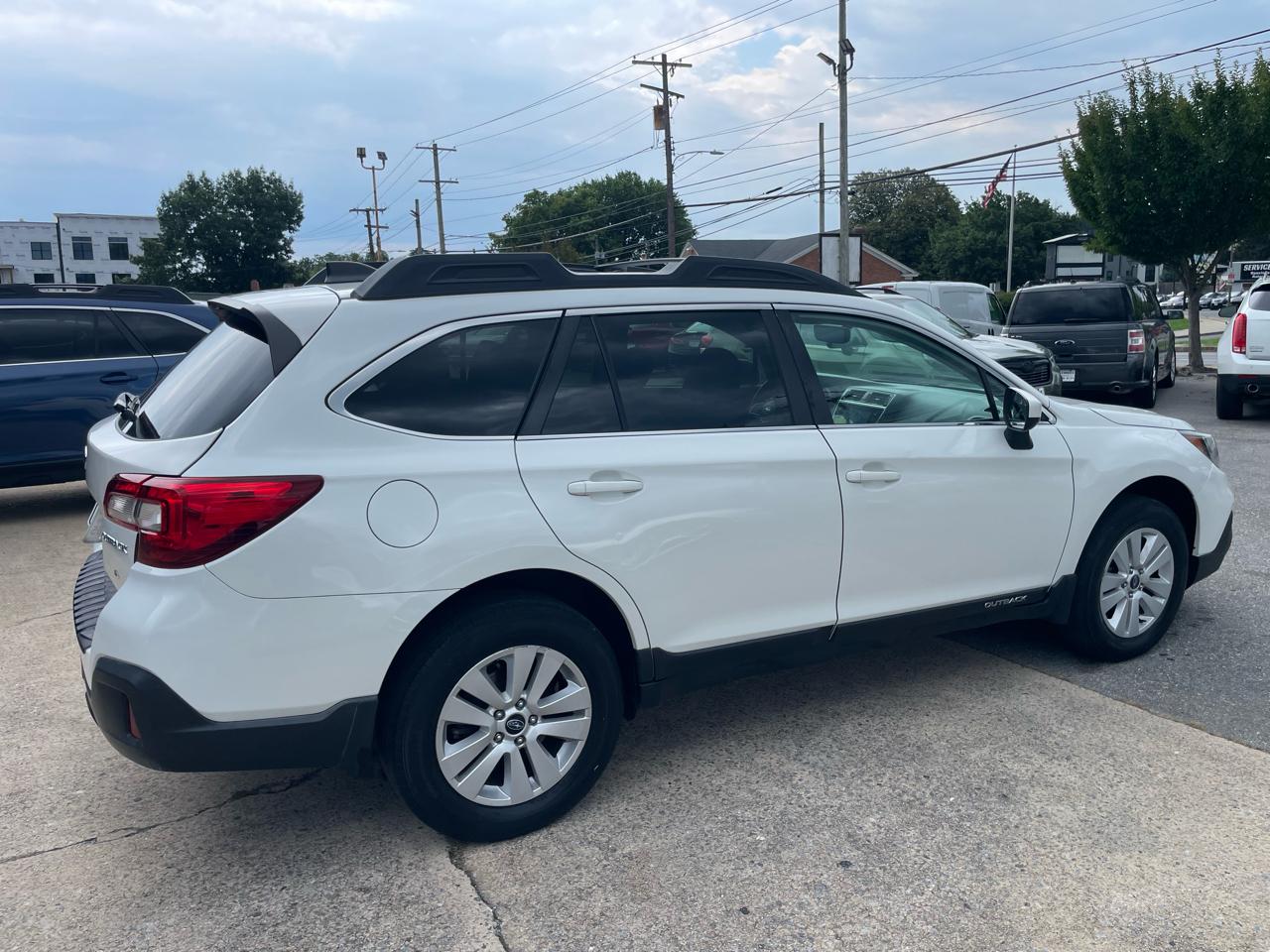 Subaru Outback 2.5i Premium 2018