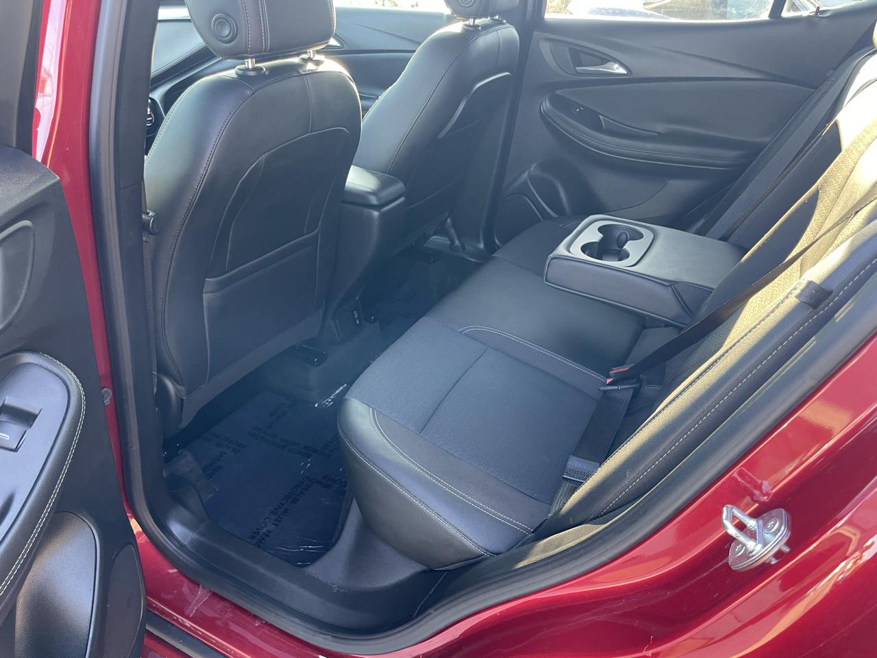Buick Encore GX FWD 4dr Sport Touring 2021