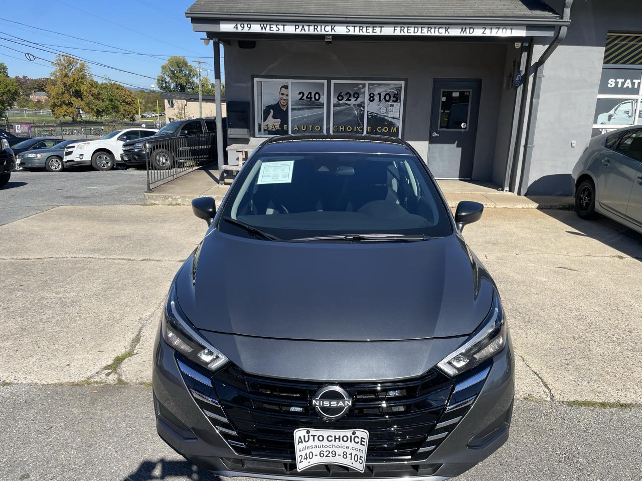 Nissan Versa S CVT 2025