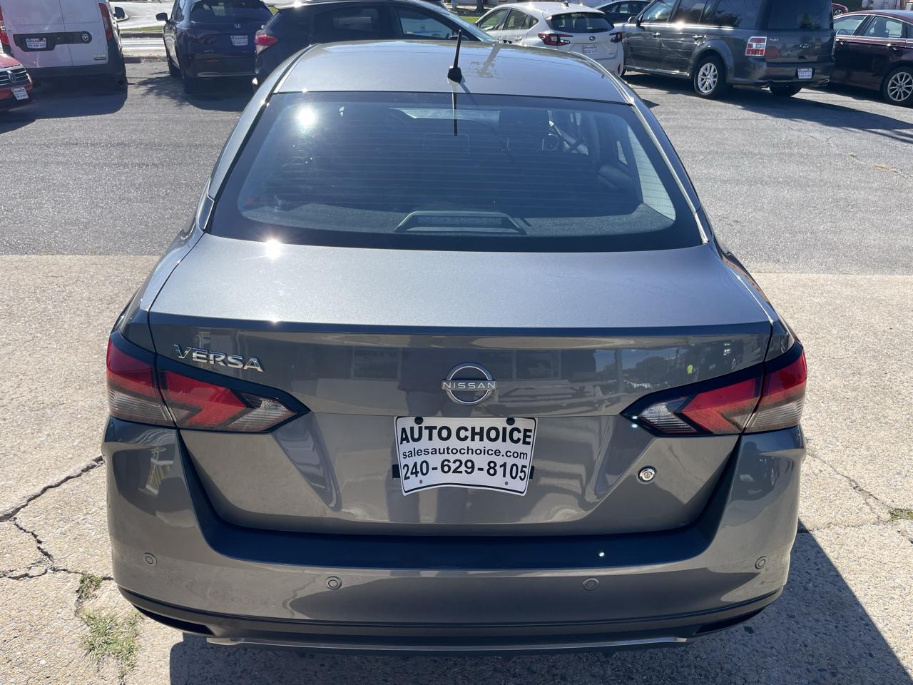 Nissan Versa S CVT 2025