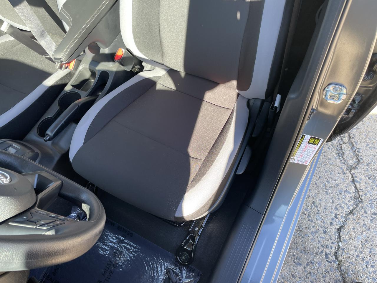 Nissan Versa S CVT 2025