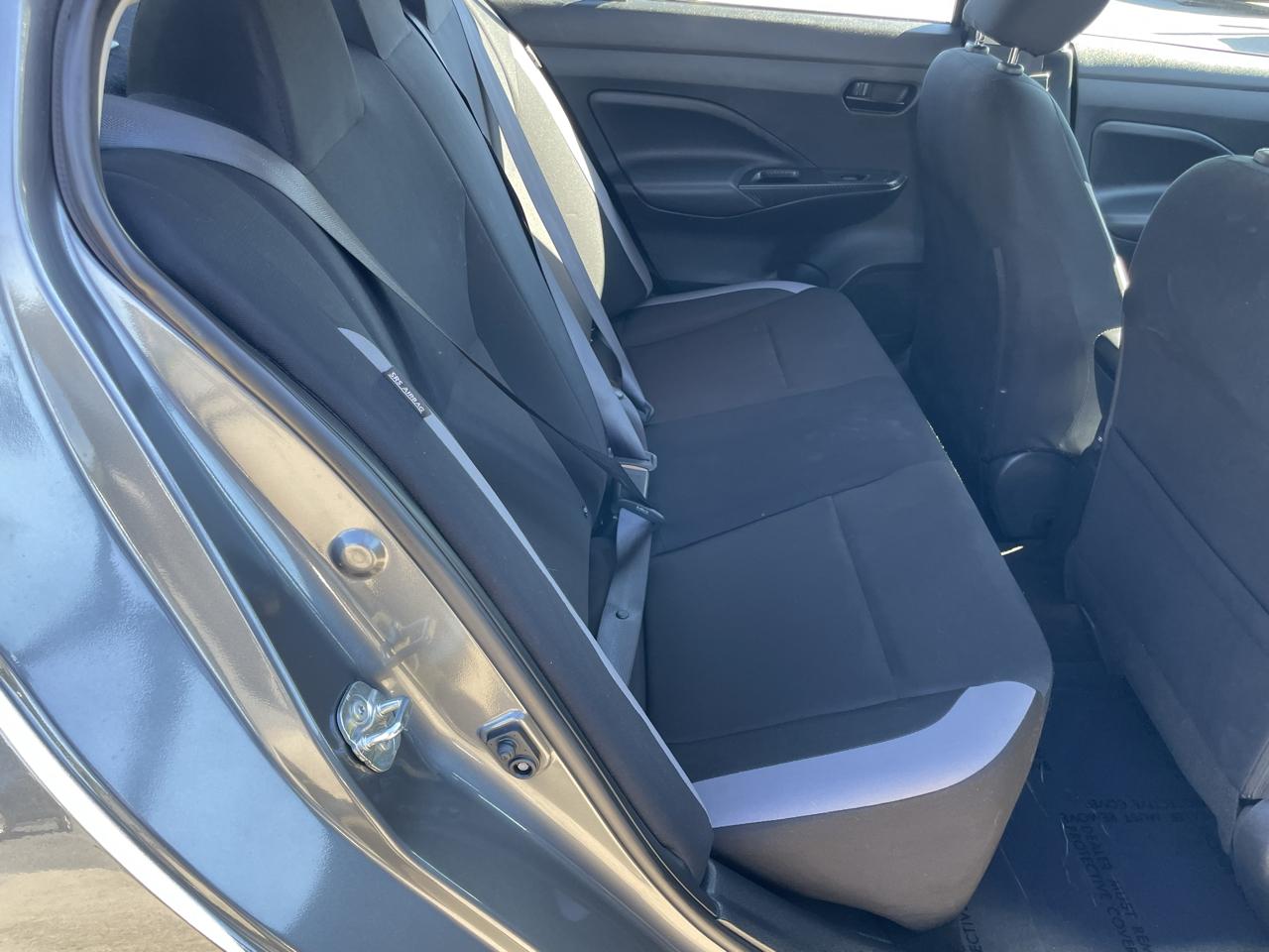 Nissan Versa S CVT 2025