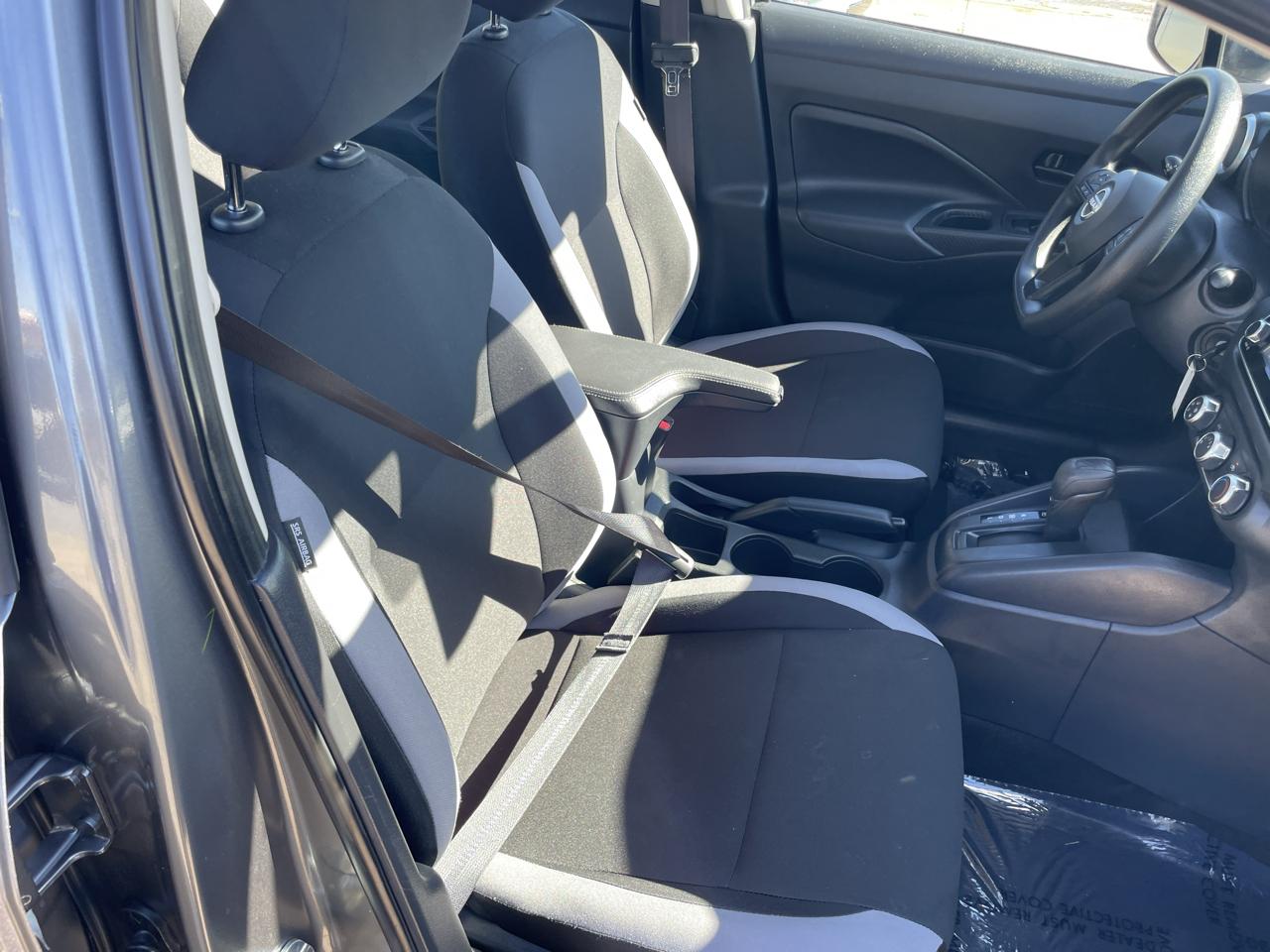 Nissan Versa S CVT 2025