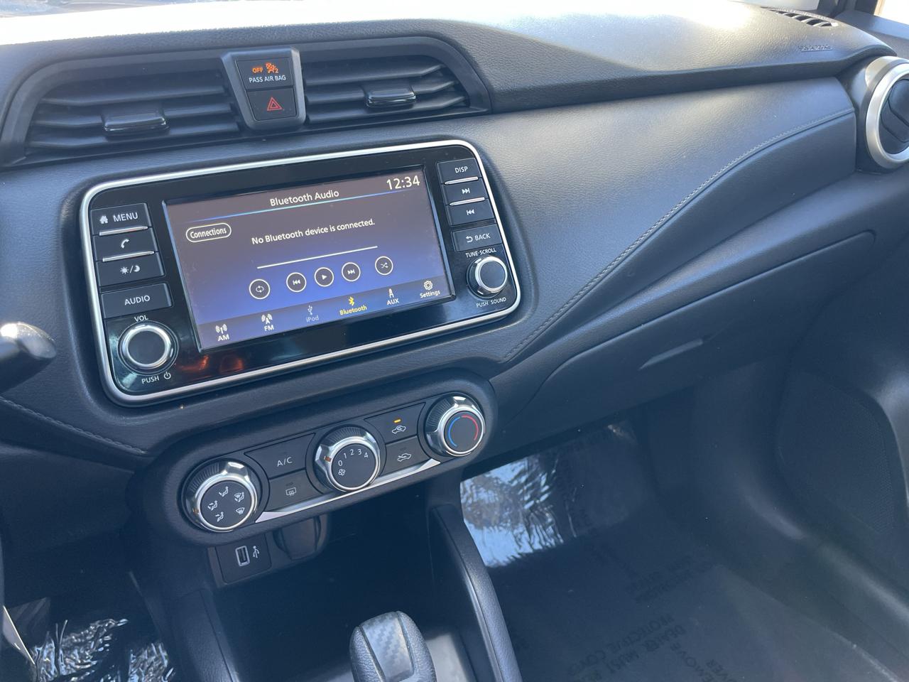 Nissan Versa S CVT 2025