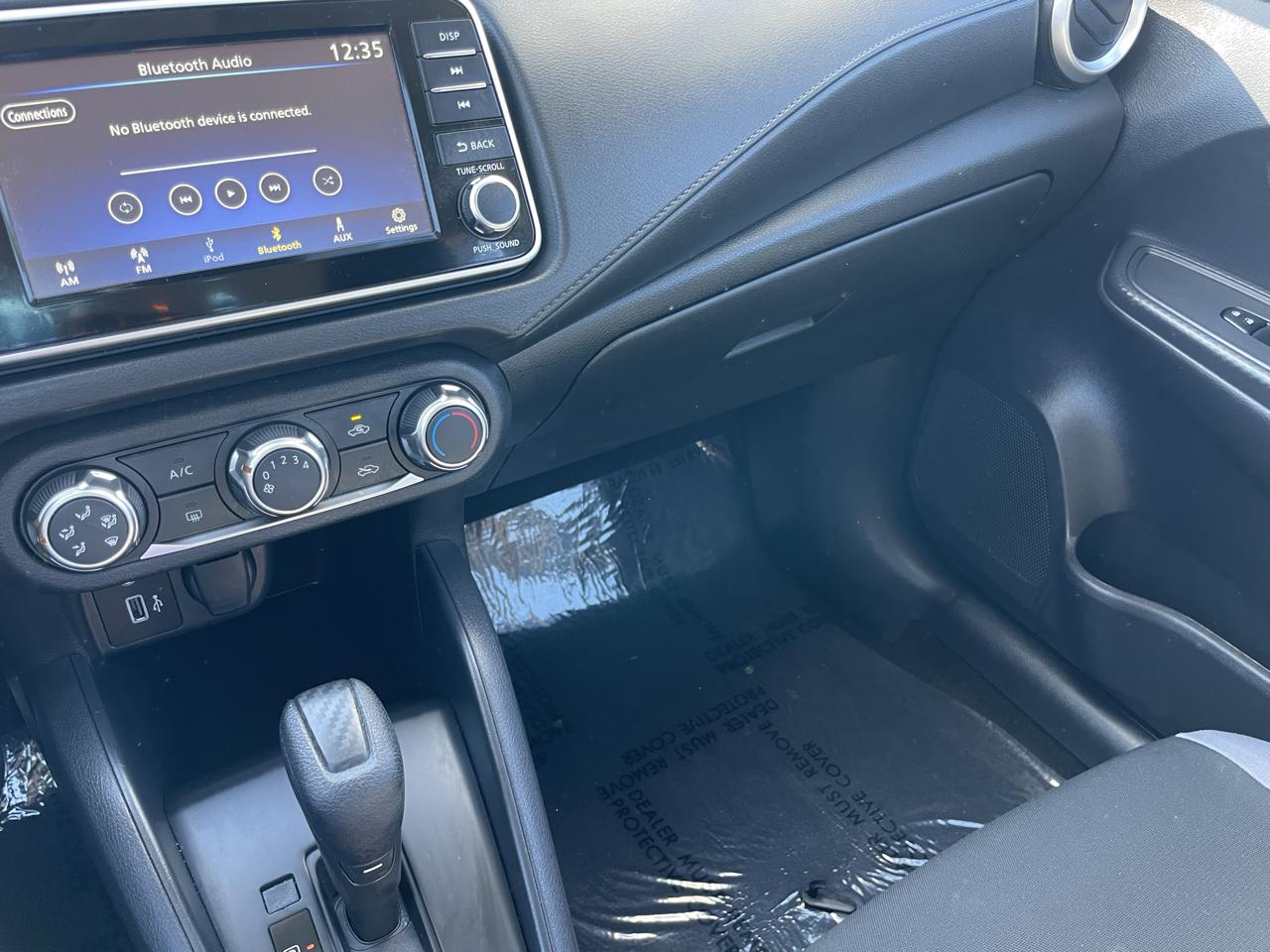 Nissan Versa S CVT 2025