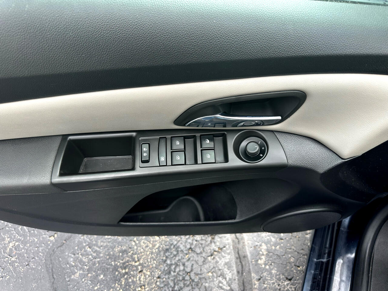 Chevrolet Cruze LS Manual 2015 Chevrolet Cruze LS Manual 2015