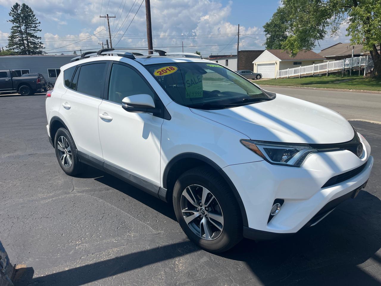 Toyota RAV4 XLE FWD 2017