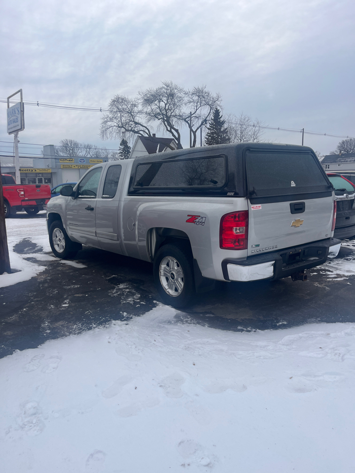 Chevrolet Silverado 1500 LT Ext. Cab Long Box 4WD 2011