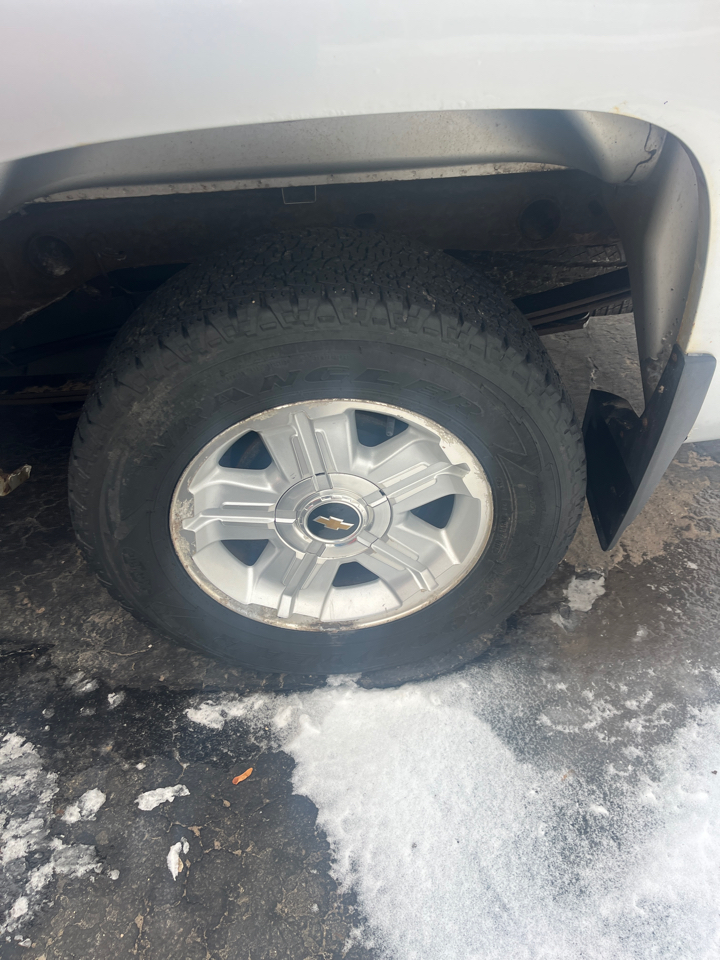 Chevrolet Silverado 1500 LT Ext. Cab Long Box 4WD 2011