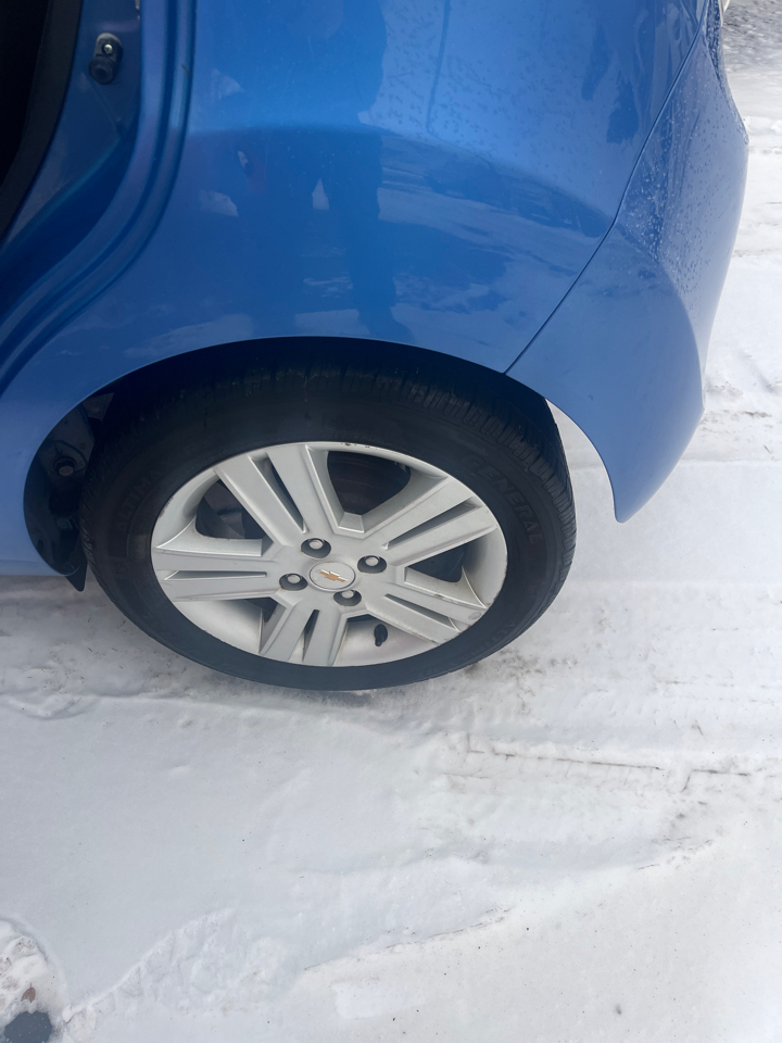 Chevrolet Spark 1LT CVT 2015