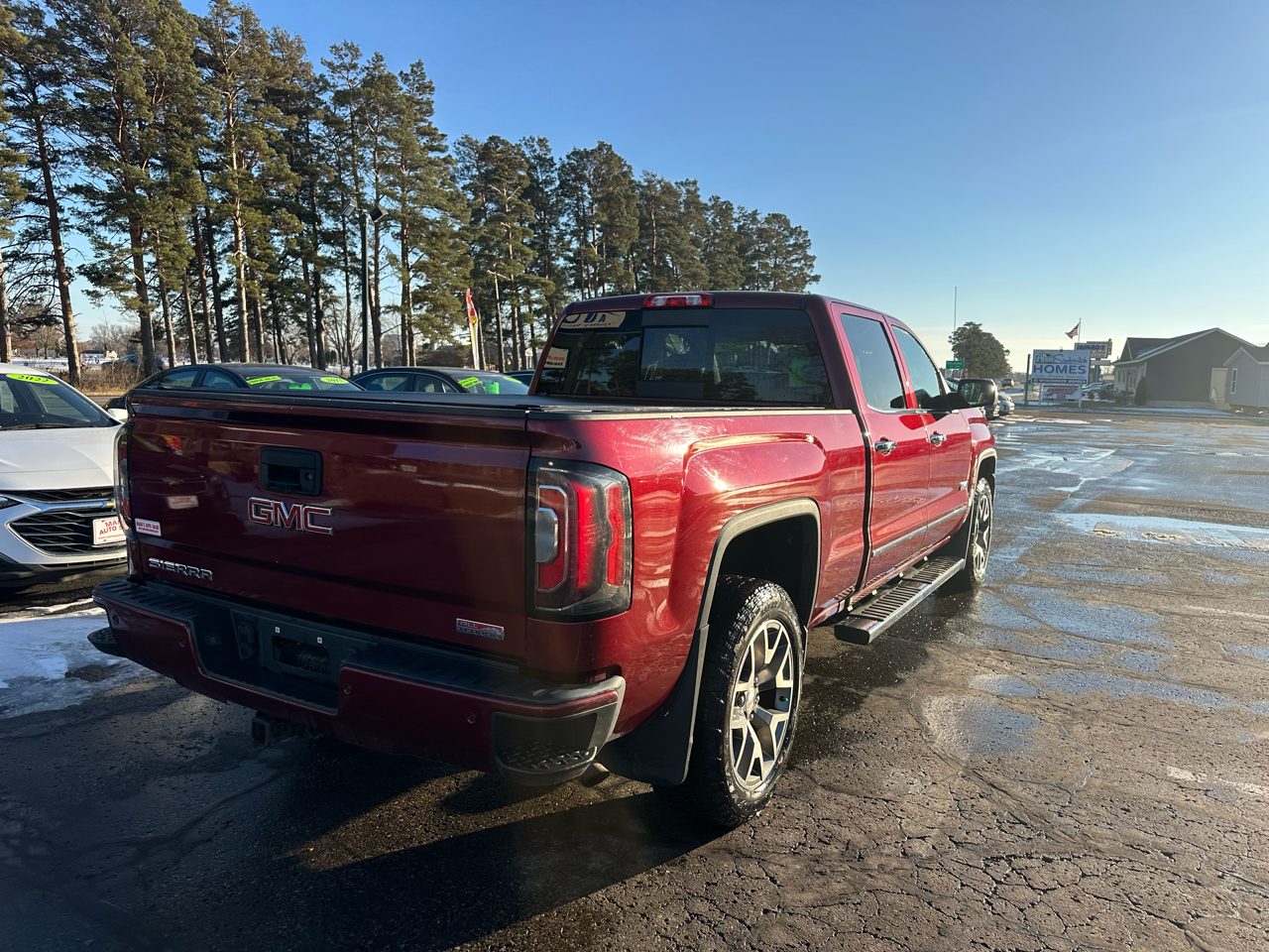 GMC Sierra 1500 SLT Crew Cab Long Box 4WD 2016