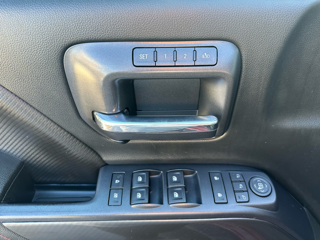 GMC Sierra 1500 SLT Crew Cab Long Box 4WD 2016