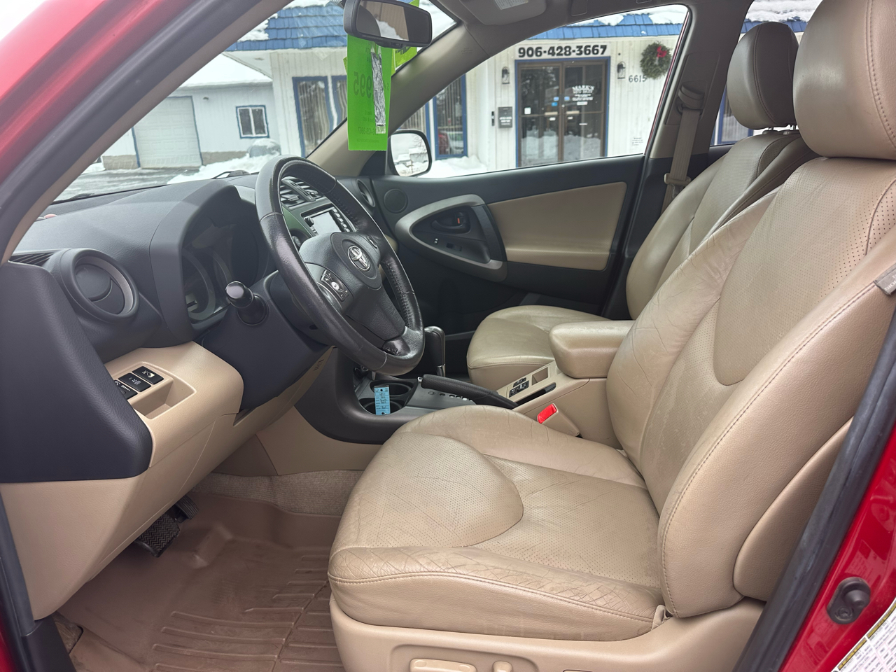 Toyota RAV4 Limited V6 4WD 2010