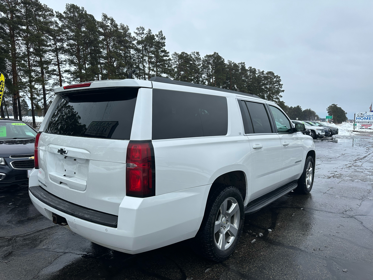 Chevrolet Suburban LT 4WD 2018