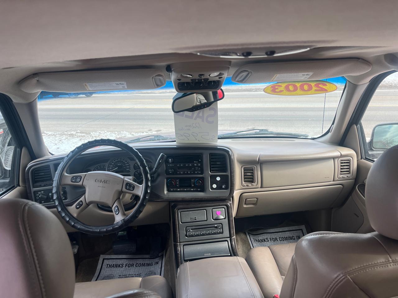 GMC Yukon Denali XL 2003