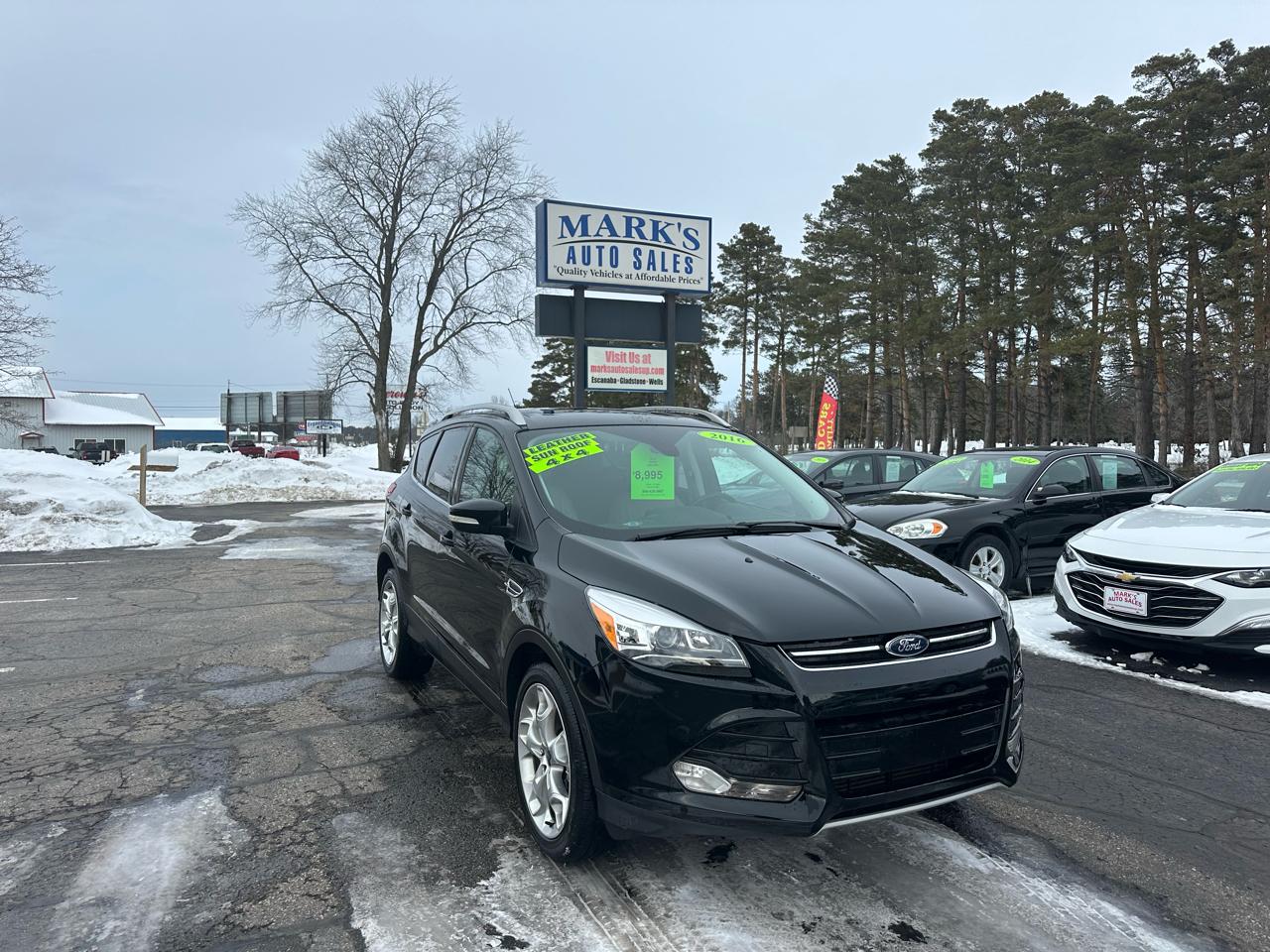 Ford Escape Titanium 4WD 2016