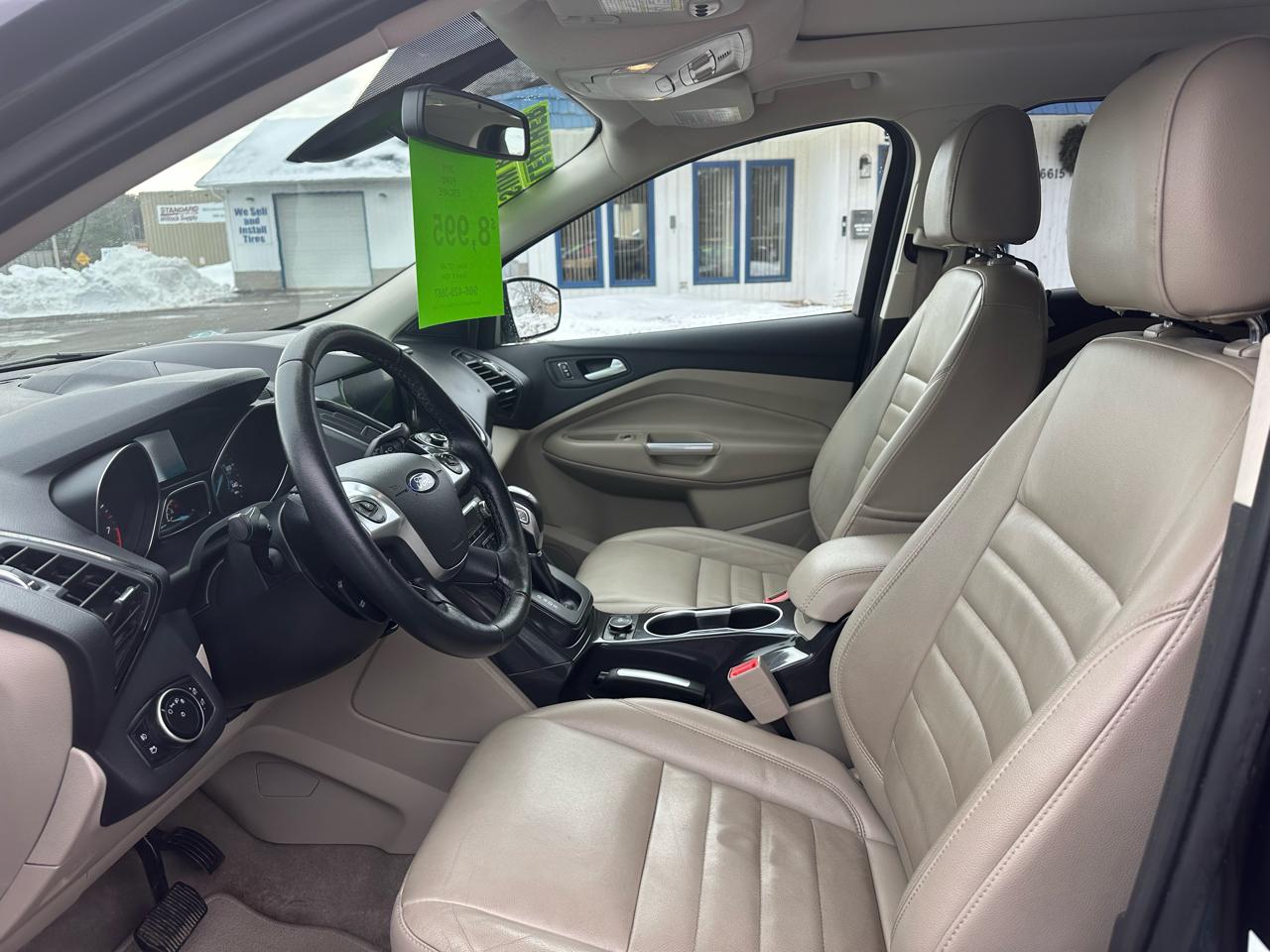 Ford Escape Titanium 4WD 2016