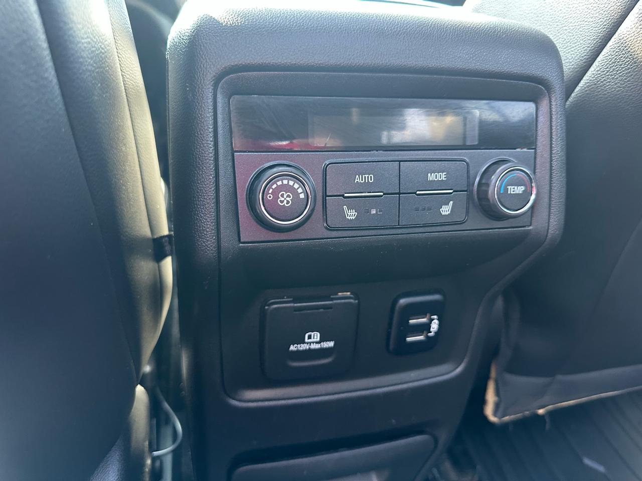 GMC Acadia Denali AWD 2017