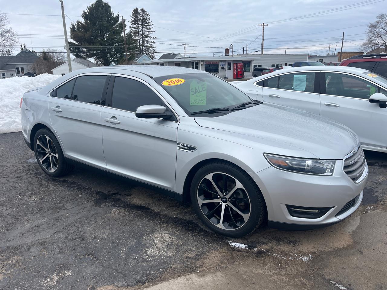 2016 Ford Taurus SEL FWD