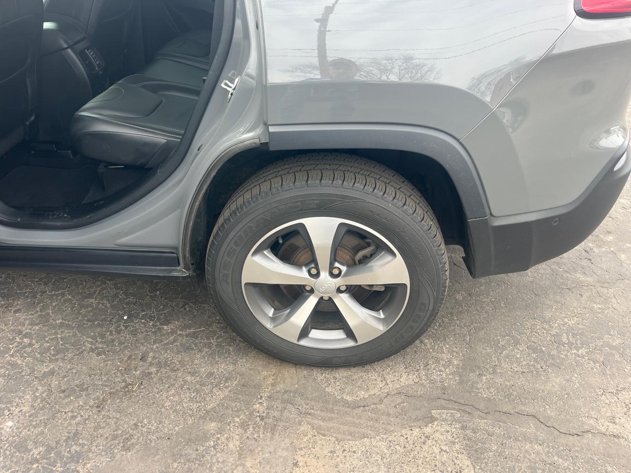 Jeep Cherokee Limited 4WD 2021