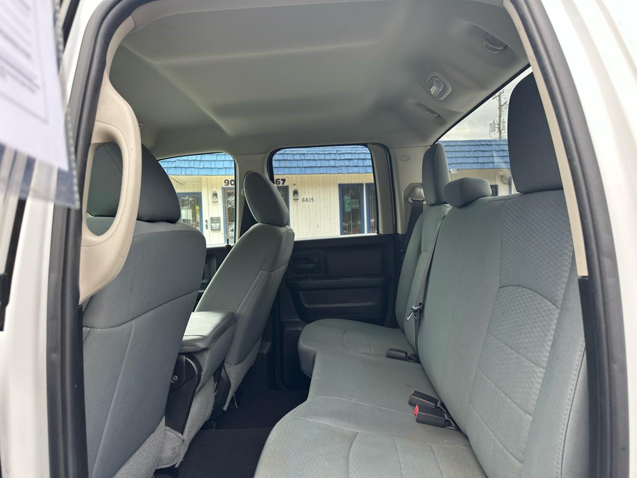 RAM 1500 Classic Tradesman Quad Cab 4WD 2019