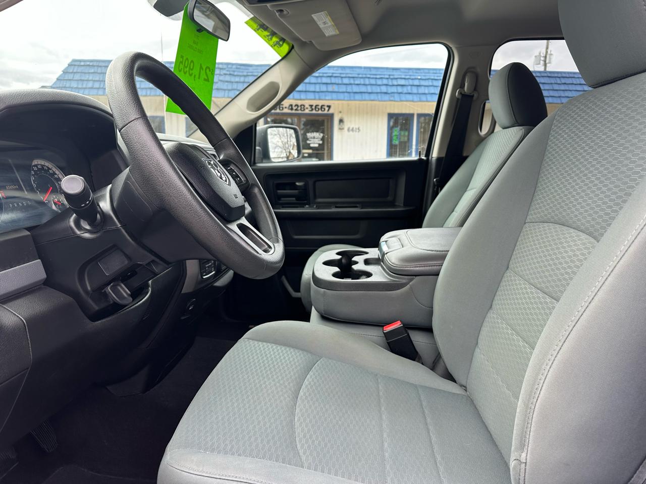 RAM 1500 Classic Tradesman Quad Cab 4WD 2019