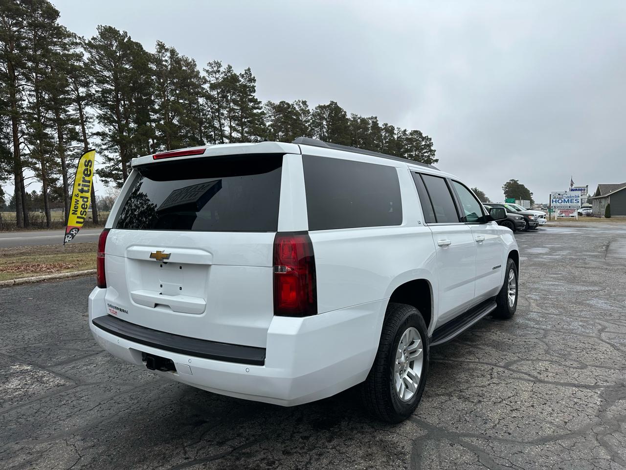 Chevrolet Suburban LT 4WD 2020