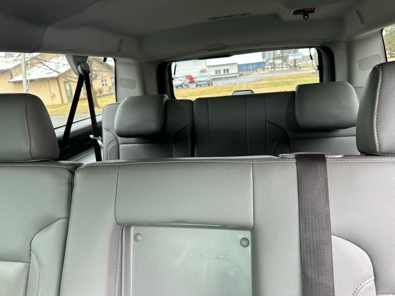 Chevrolet Suburban LT 4WD 2020