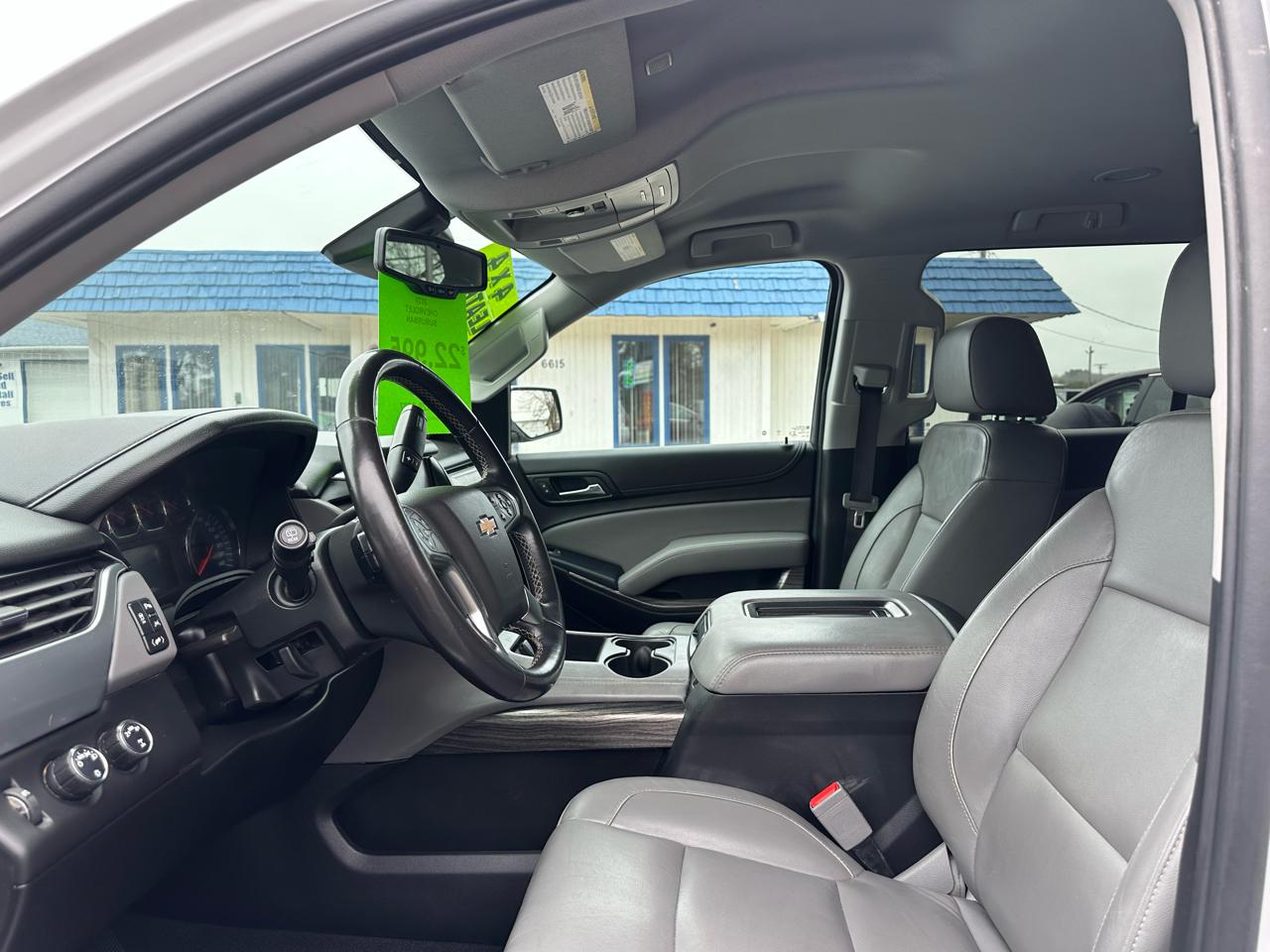 Chevrolet Suburban LT 4WD 2020