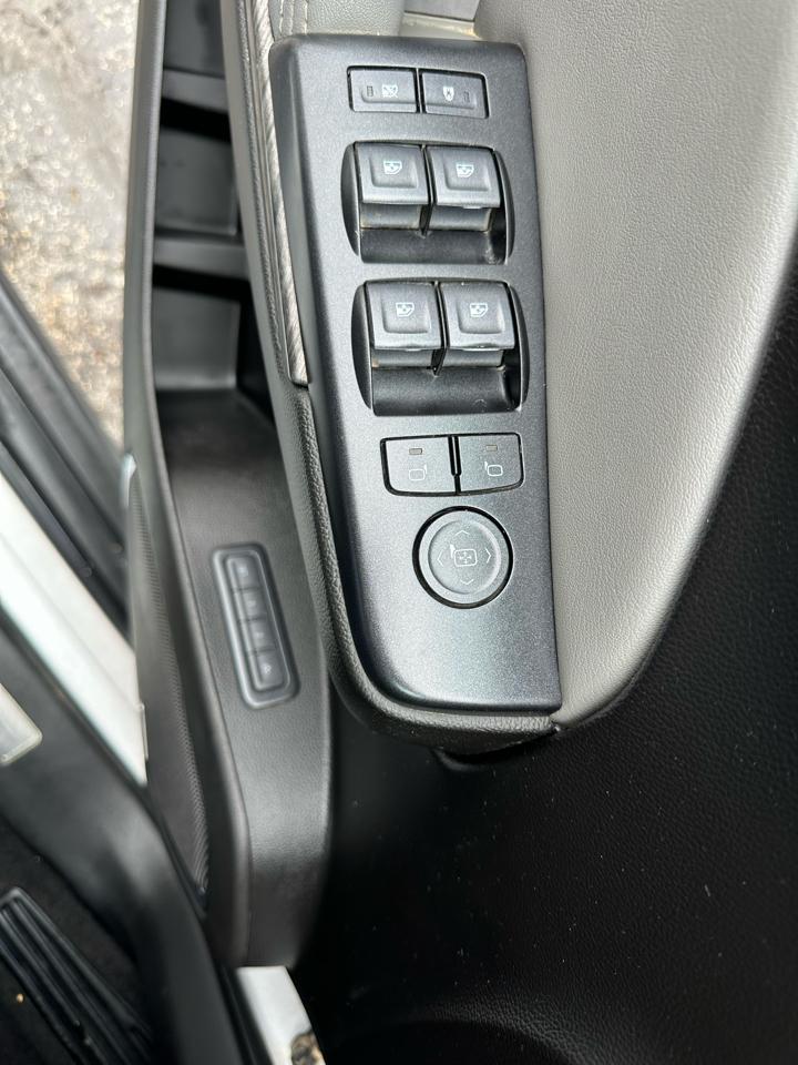 Chevrolet Suburban LT 4WD 2020