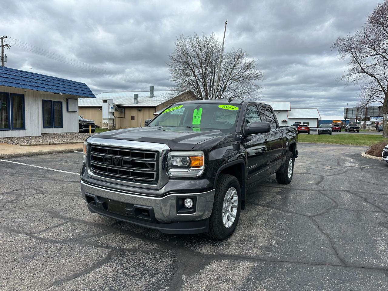 GMC Sierra 1500 SLE Crew Cab Long Box 4WD 2014