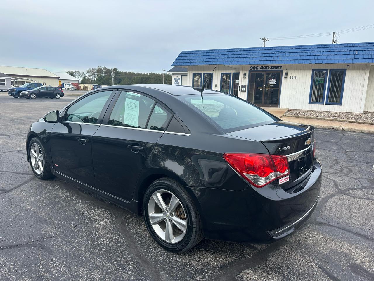 Chevrolet Cruze 2LT Auto 2013