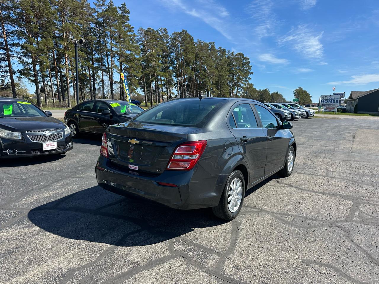 Chevrolet Sonic LT Auto Sedan 2017
