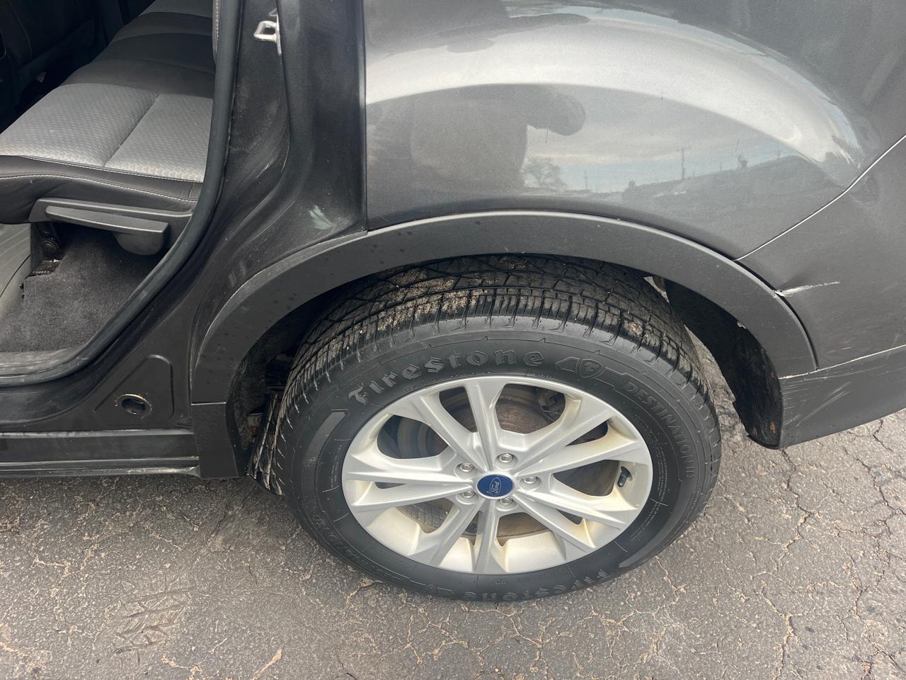 Ford Escape SE 4WD 2017