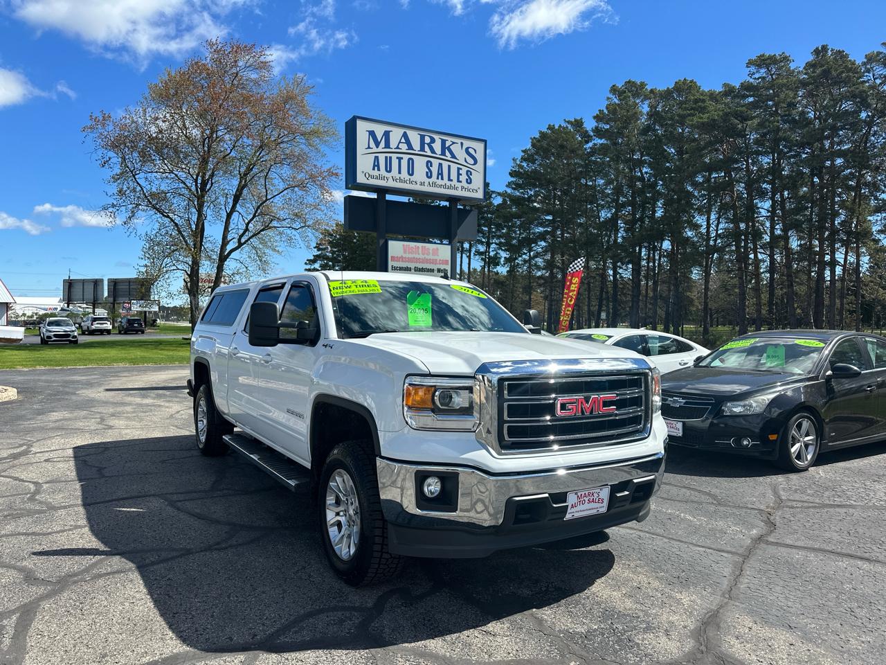 GMC Sierra 1500 SLE Crew Cab Long Box 4WD 2014
