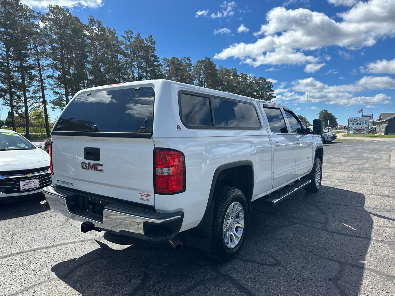 GMC Sierra 1500 SLE Crew Cab Long Box 4WD 2014