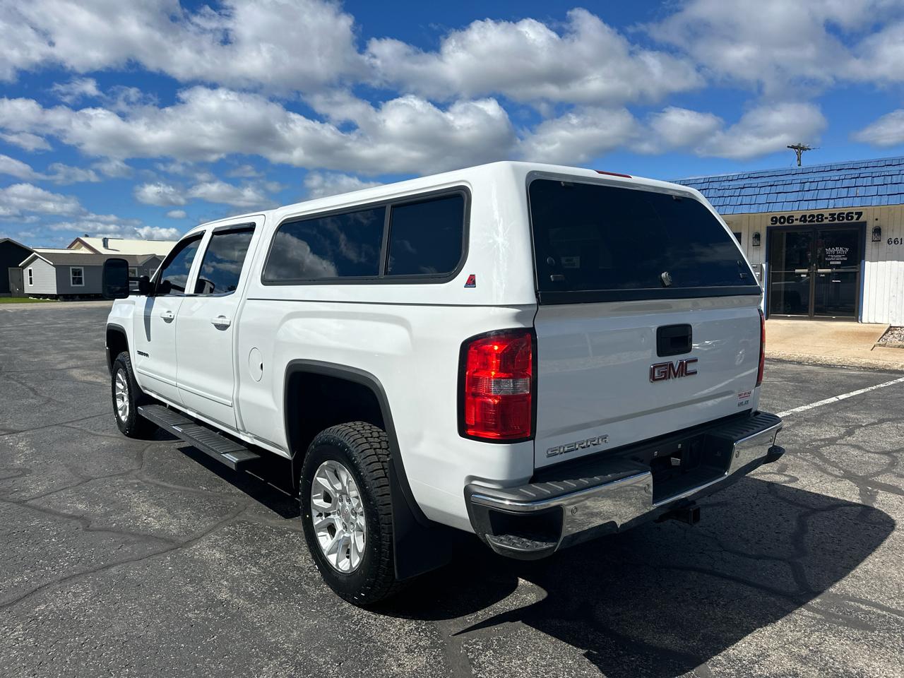 GMC Sierra 1500 SLE Crew Cab Long Box 4WD 2014