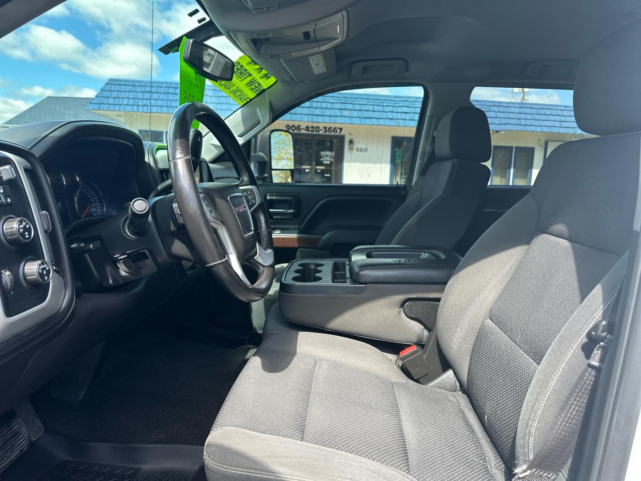 GMC Sierra 1500 SLE Crew Cab Long Box 4WD 2014