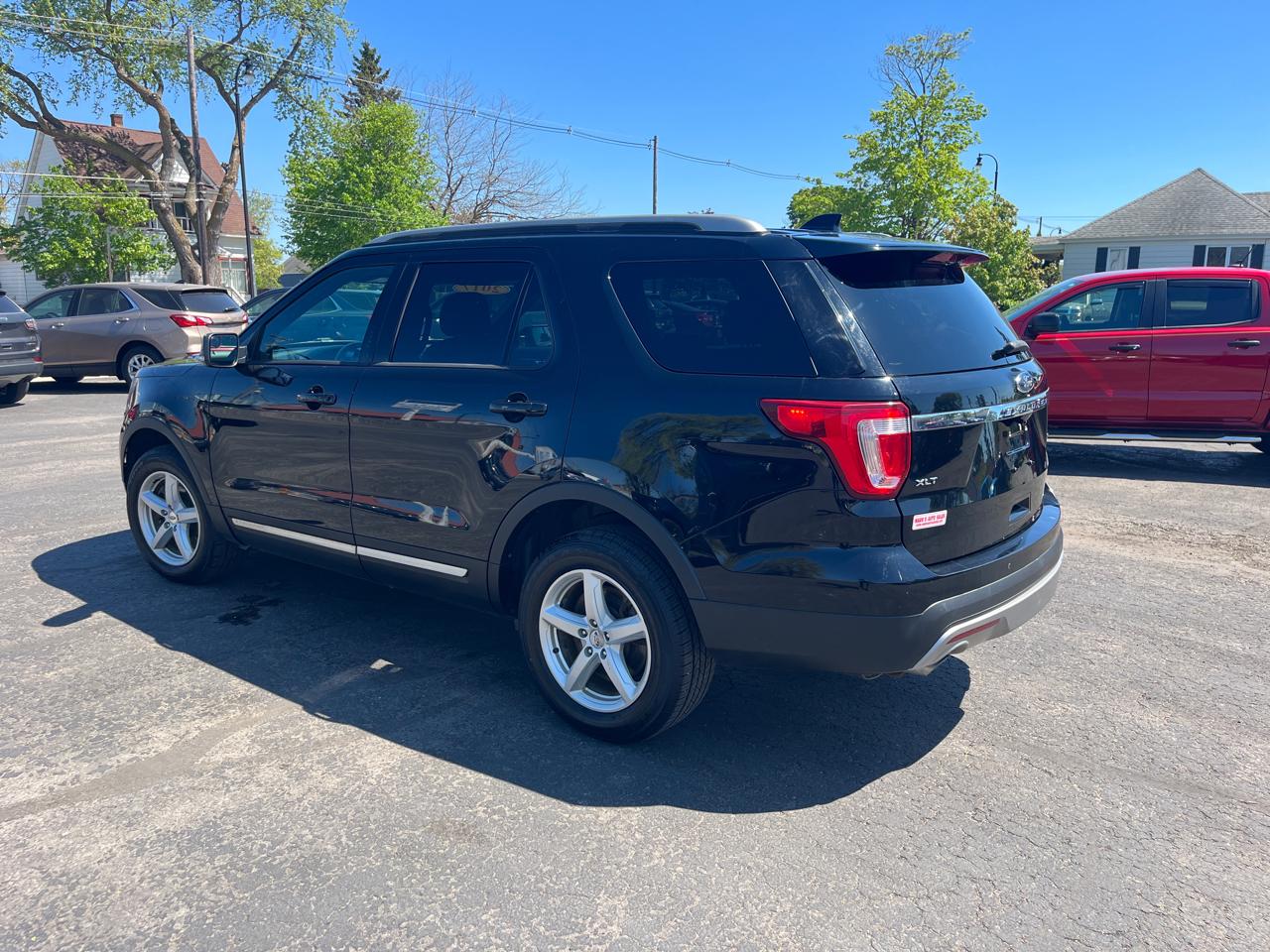 Ford Explorer XLT 4WD 2017
