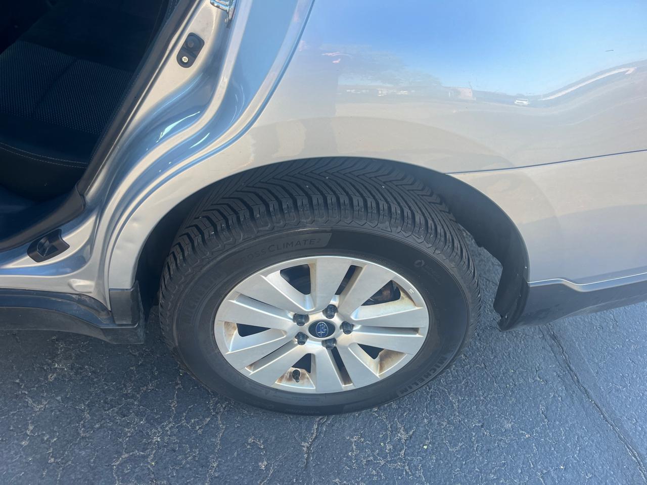 Subaru Outback 2.5i Premium 2015