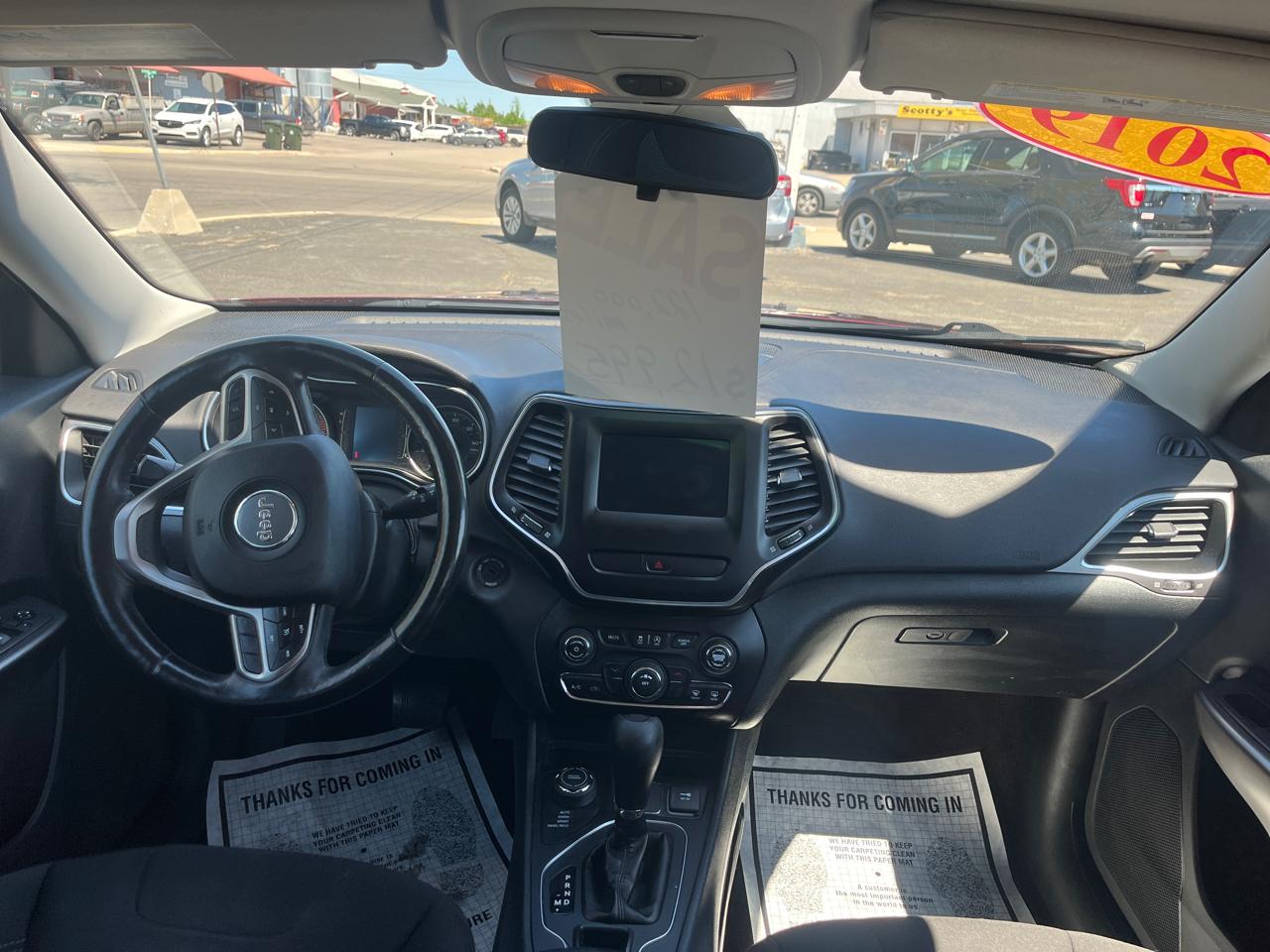 Jeep Cherokee Latitude 4WD 2019