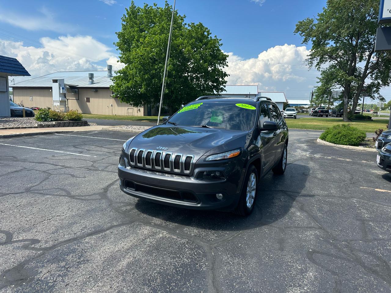Jeep Cherokee Latitude FWD 2017