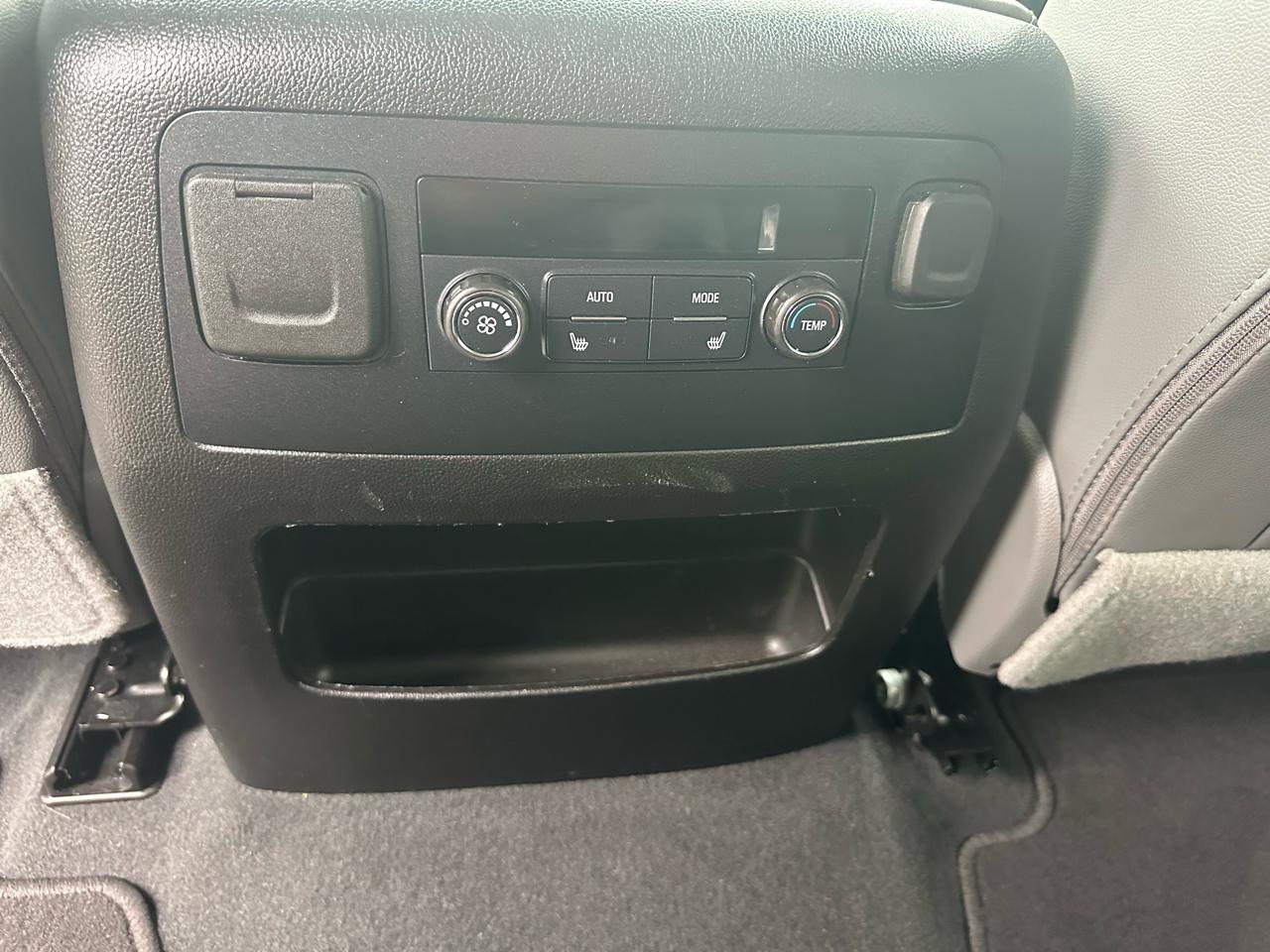 Chevrolet Tahoe LT 4WD 2019