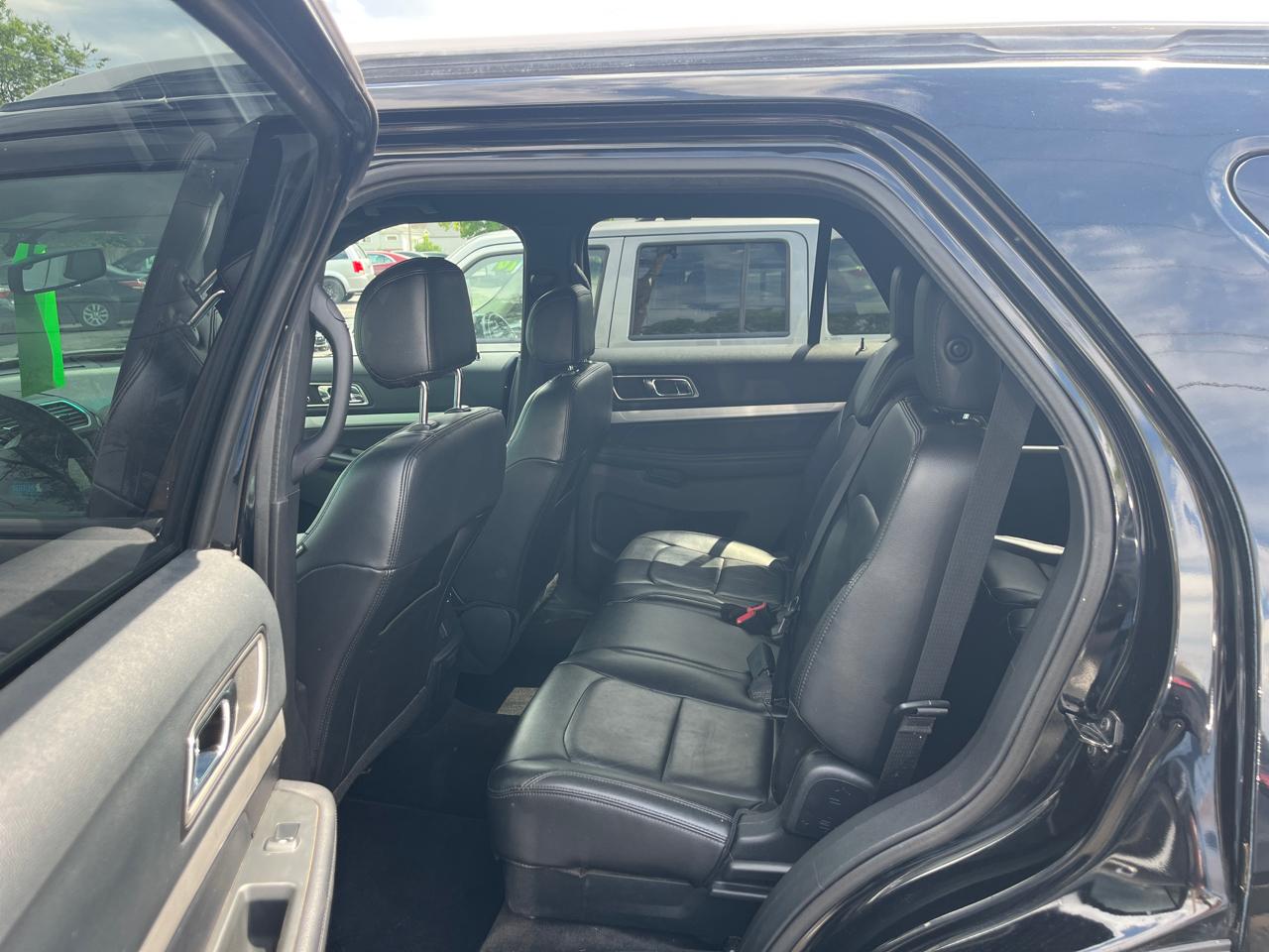 Ford Explorer XLT 4WD 2016