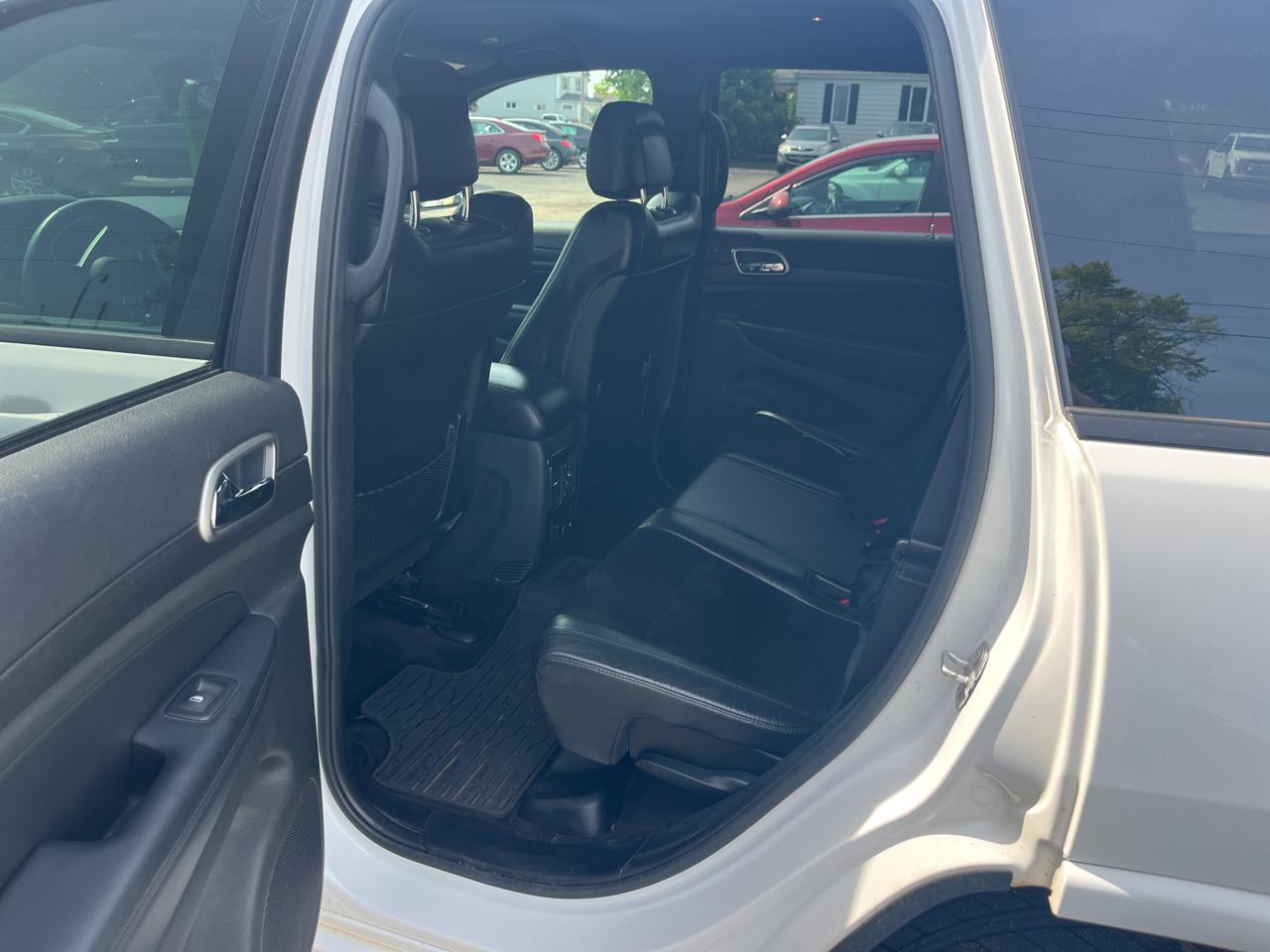 Jeep Grand Cherokee Laredo 4WD 2017