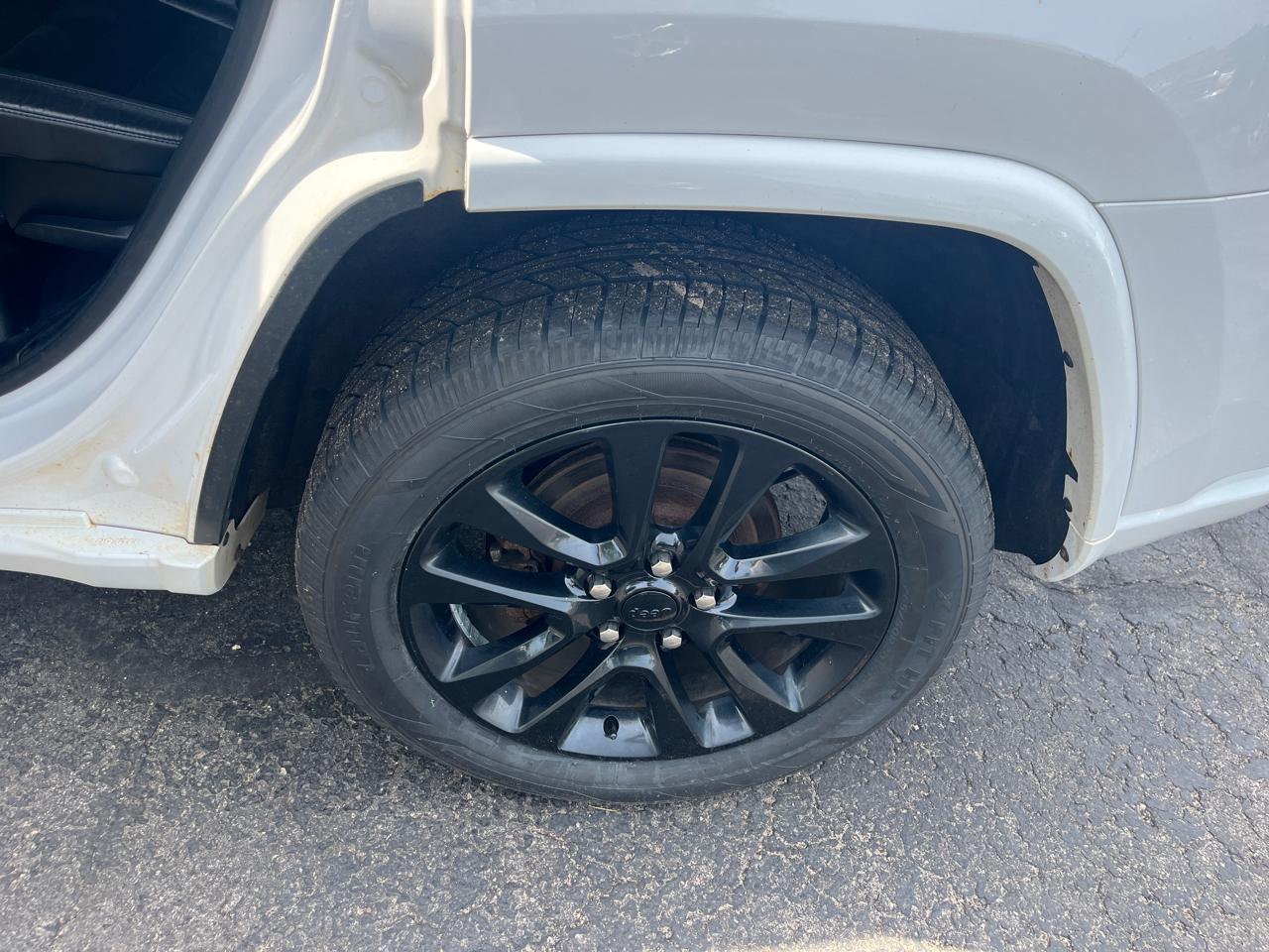 Jeep Grand Cherokee Laredo 4WD 2017