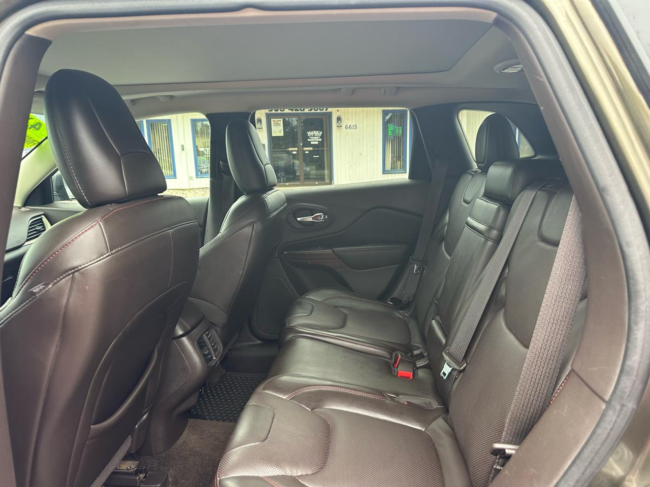 Jeep Cherokee Trailhawk 4WD 2015