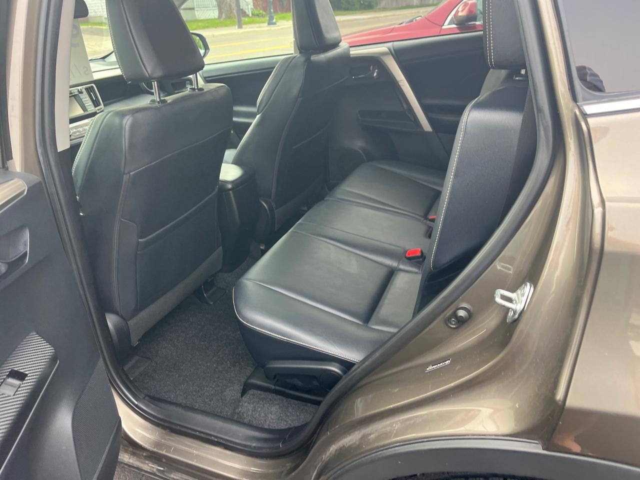 Toyota RAV4 Limited AWD 2013