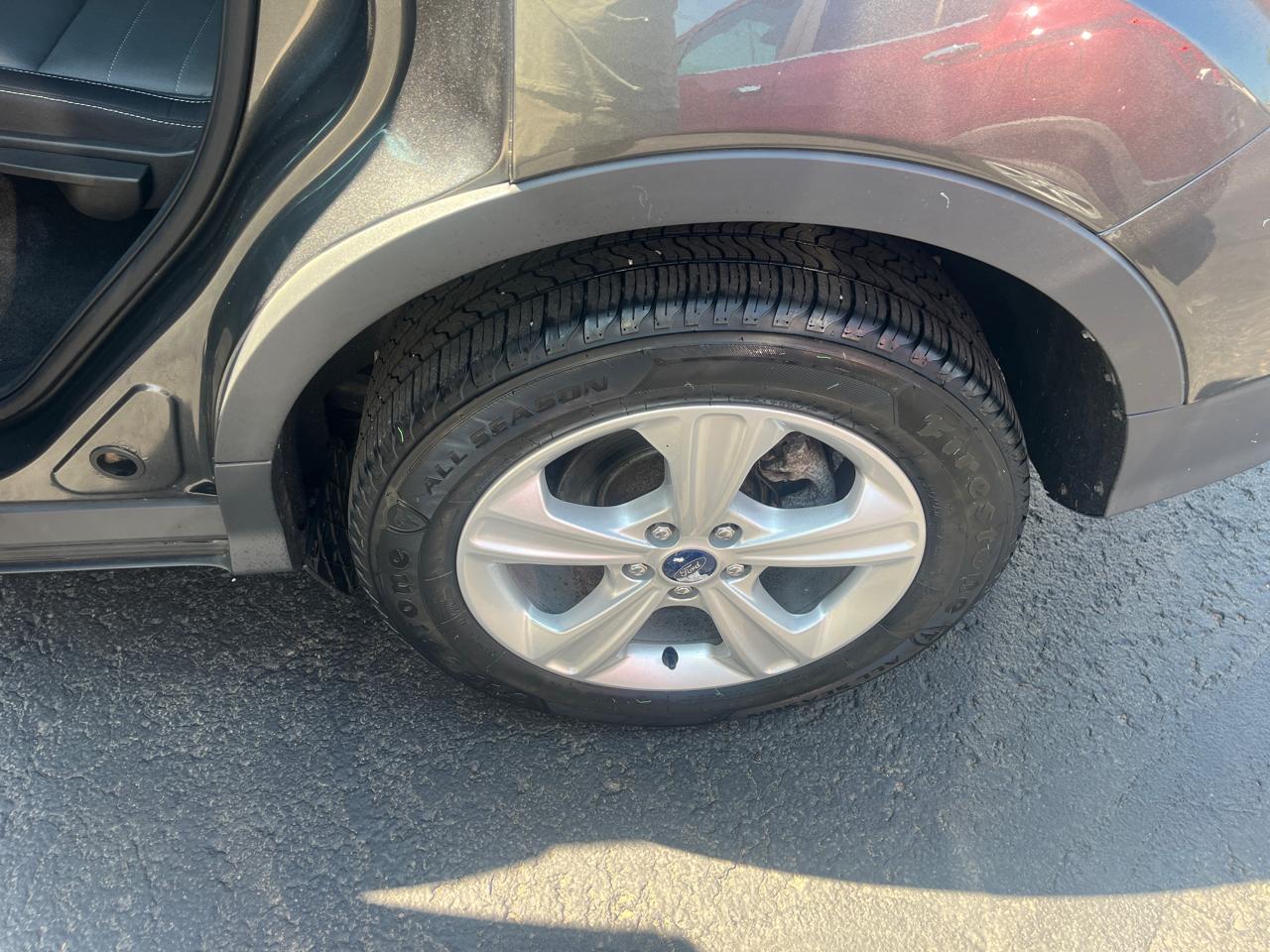 Ford Escape SE 4WD 2016