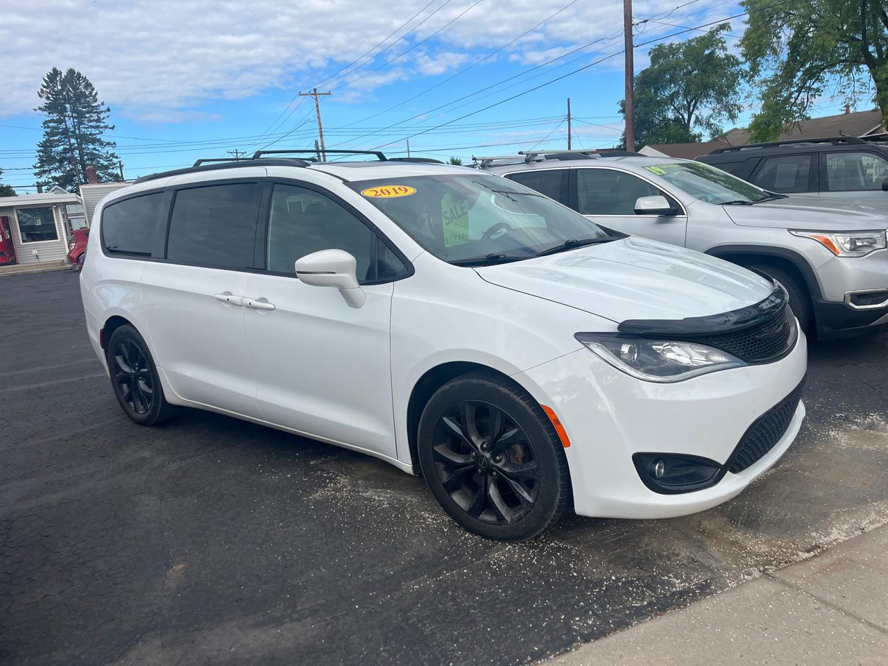 Chrysler Pacifica Limited 2019